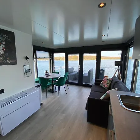 Houseboat Met Dakterras Mookerplas Apartment Middelaar