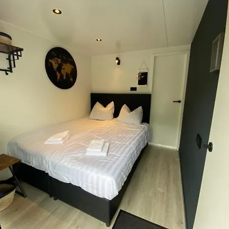 Apartment Houseboat Met Dakterras Mookerplas